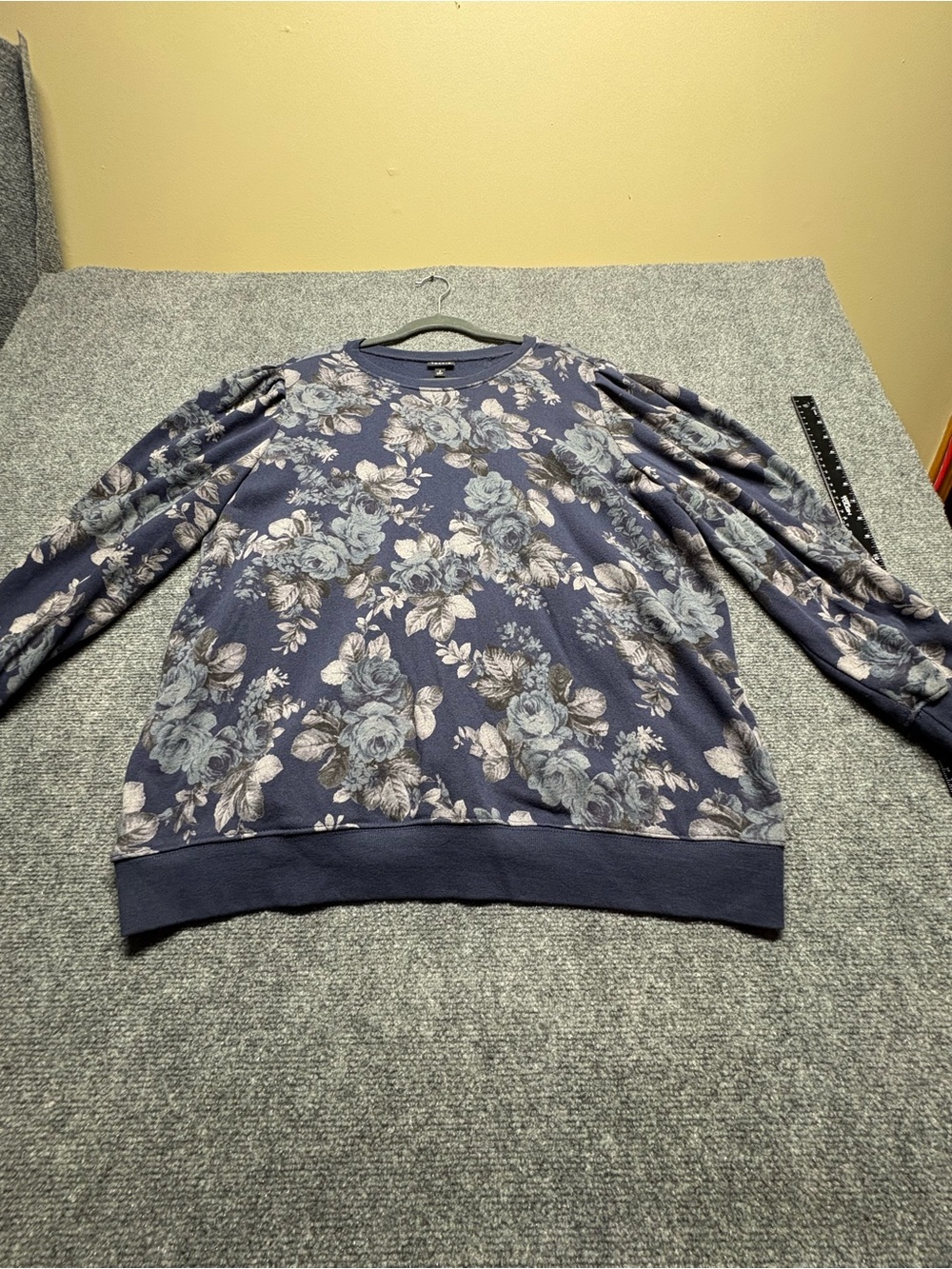 Torrid Floral Crewneck Sweater - Navy Blue